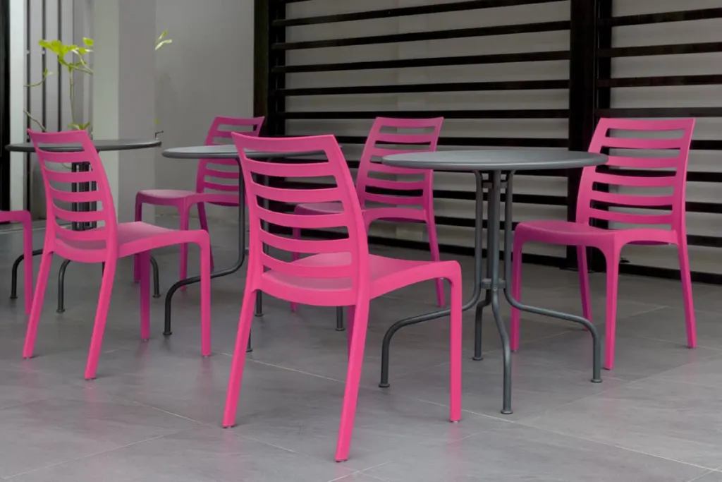 Plastic acrylic varnish telemagenta Plastic acrylic varnish telemagenta