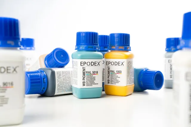 dye pigment for varnish