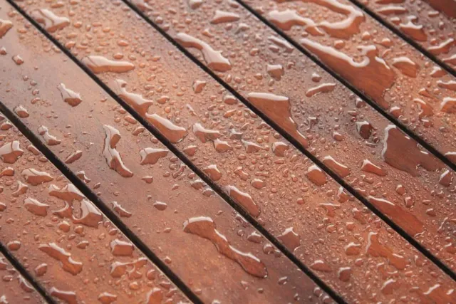 wood protective acrylic varnish